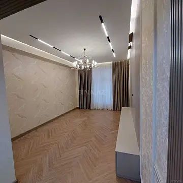 Satılır 2 otaqlı mənzil 68 m²
