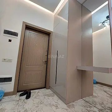 Satılır 2 otaqlı mənzil 68 m²