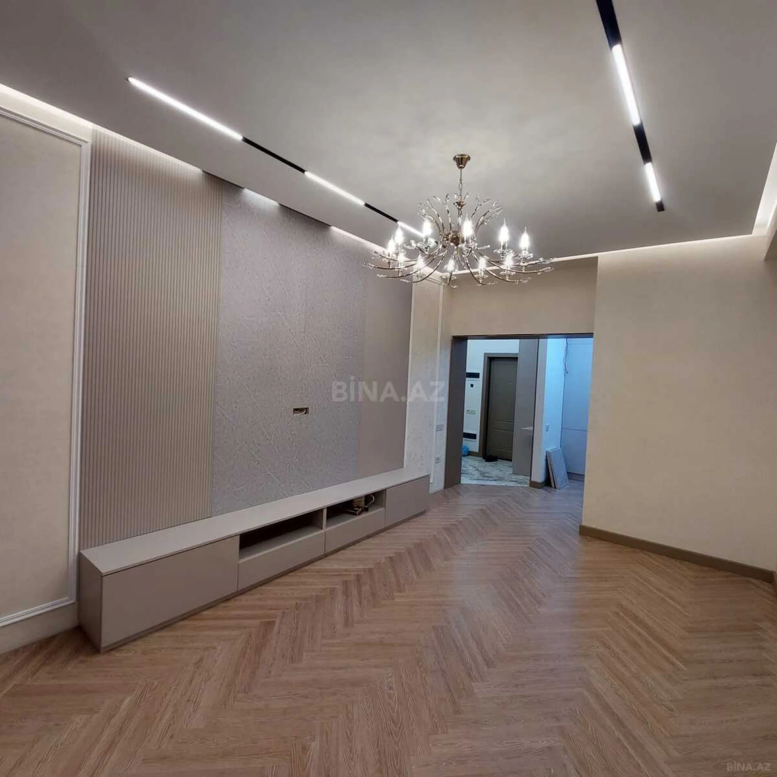 Satılır 2 otaqlı mənzil 68 m²