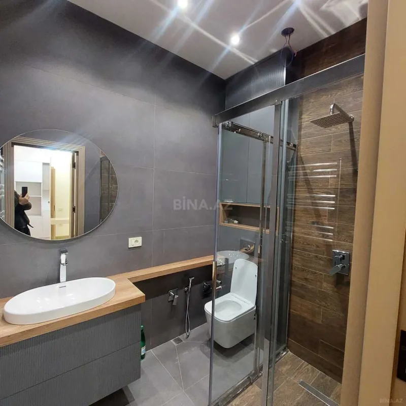 Satılır 2 otaqlı mənzil 68 m²