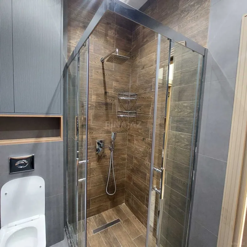 Satılır 2 otaqlı mənzil 68 m²