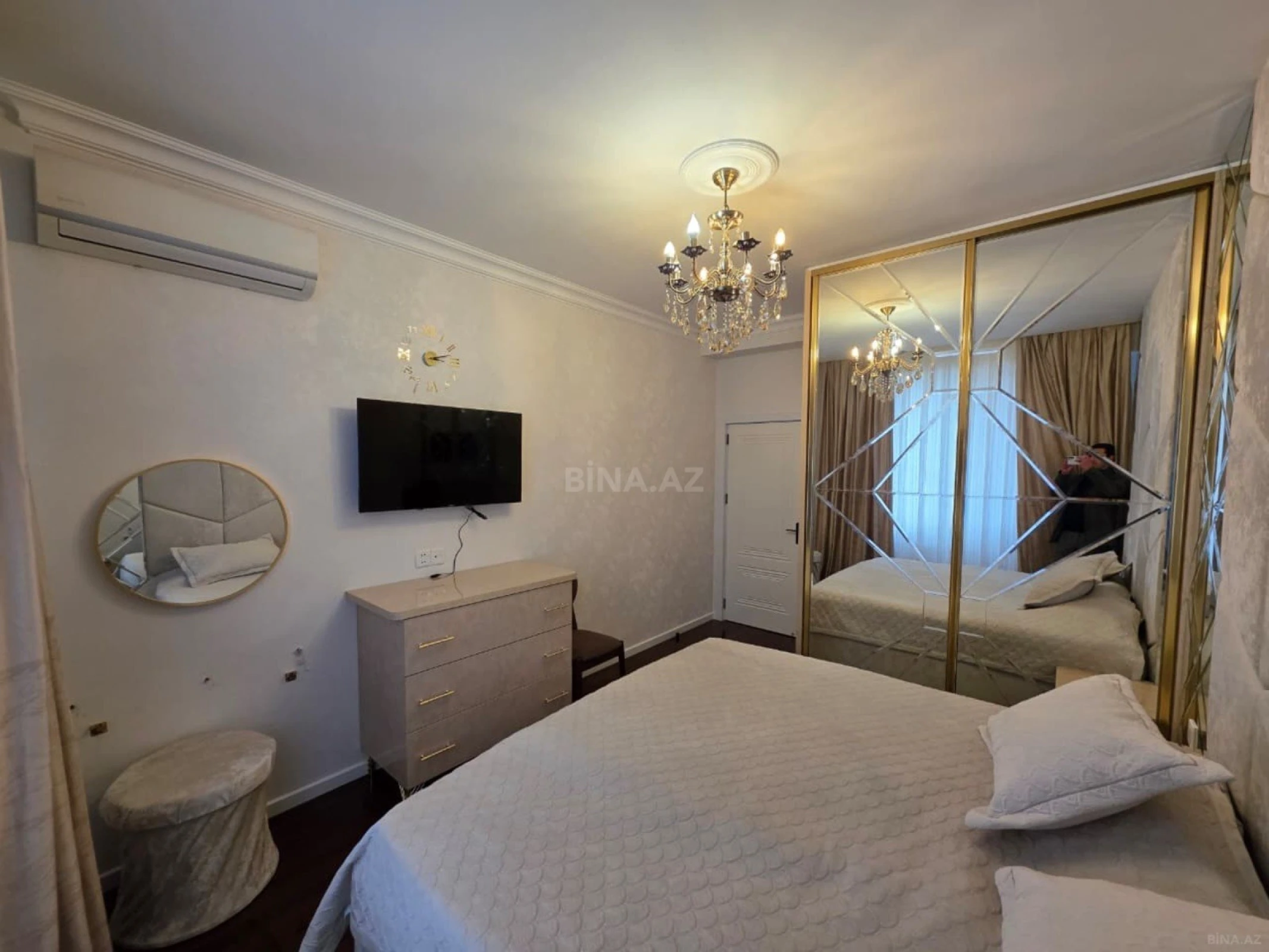 Kirayə verilir 2 otaqlı mənzil 80 m²