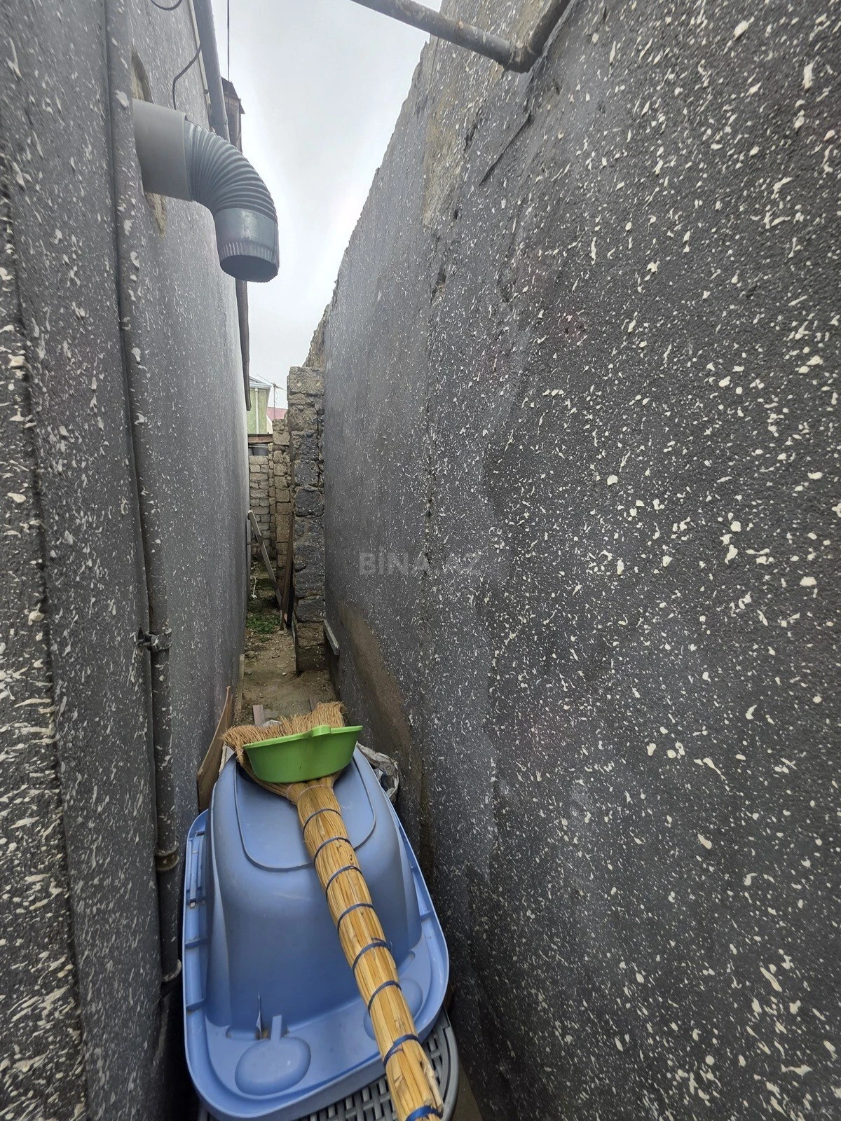 Satılır 2 otaqlı həyət evi 55 m²