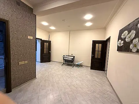 Satılır 3 otaqlı mənzil 88 m²