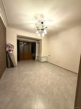 Satılır 3 otaqlı mənzil 88 m²