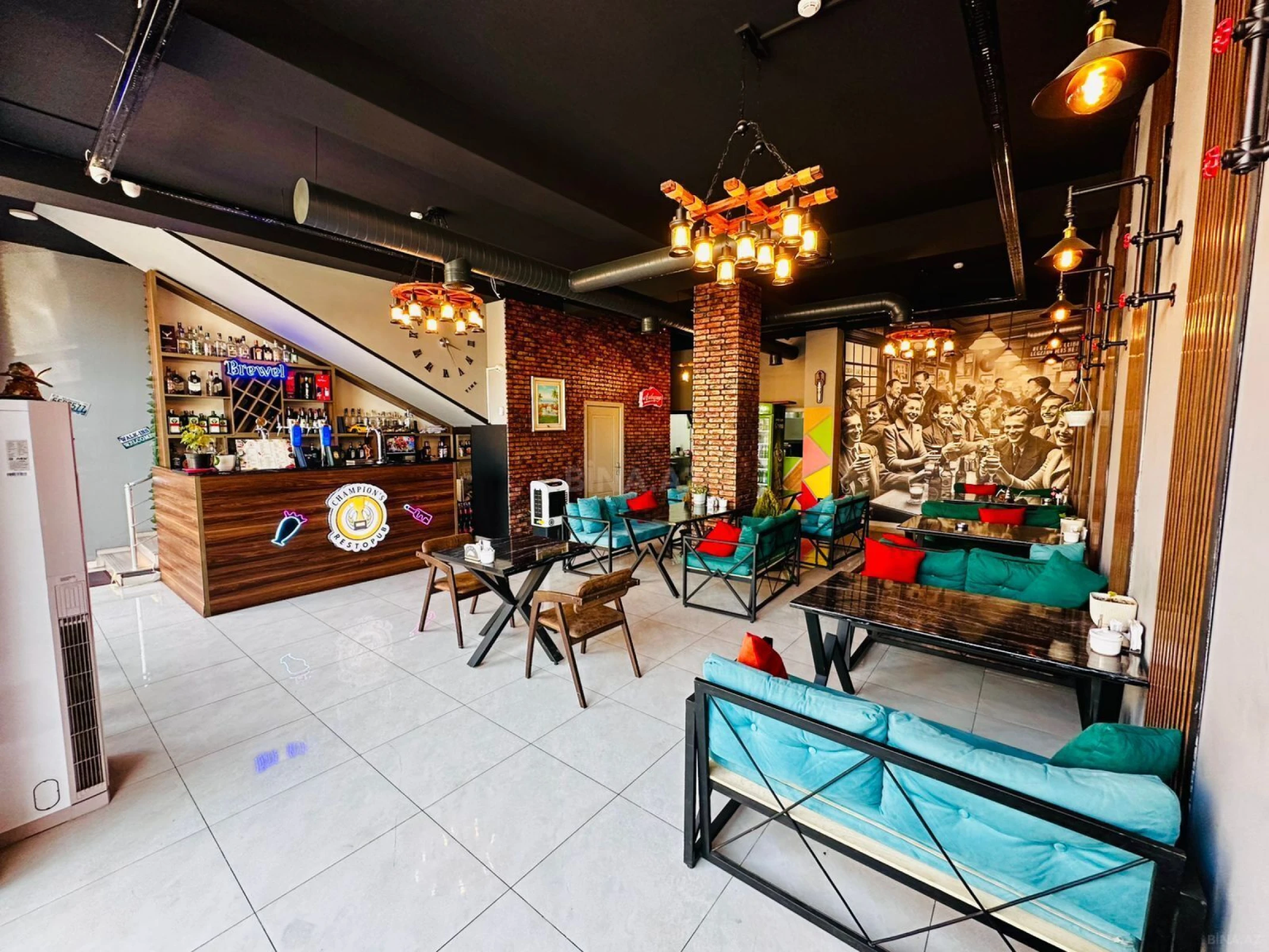 Satılır obyekt 420 m²