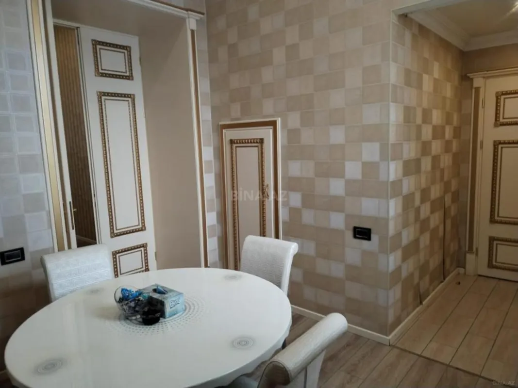 Kirayə verilir 3 otaqlı ofis 100 m²