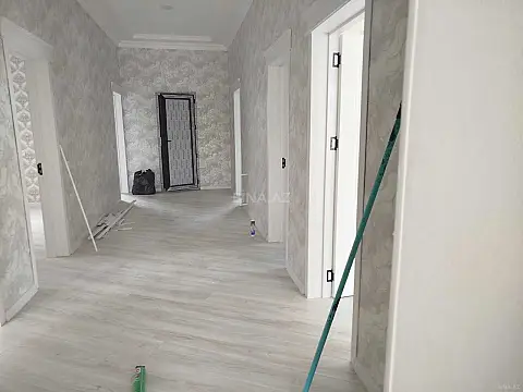 Satılır 5 otaqlı həyət evi 170 m²