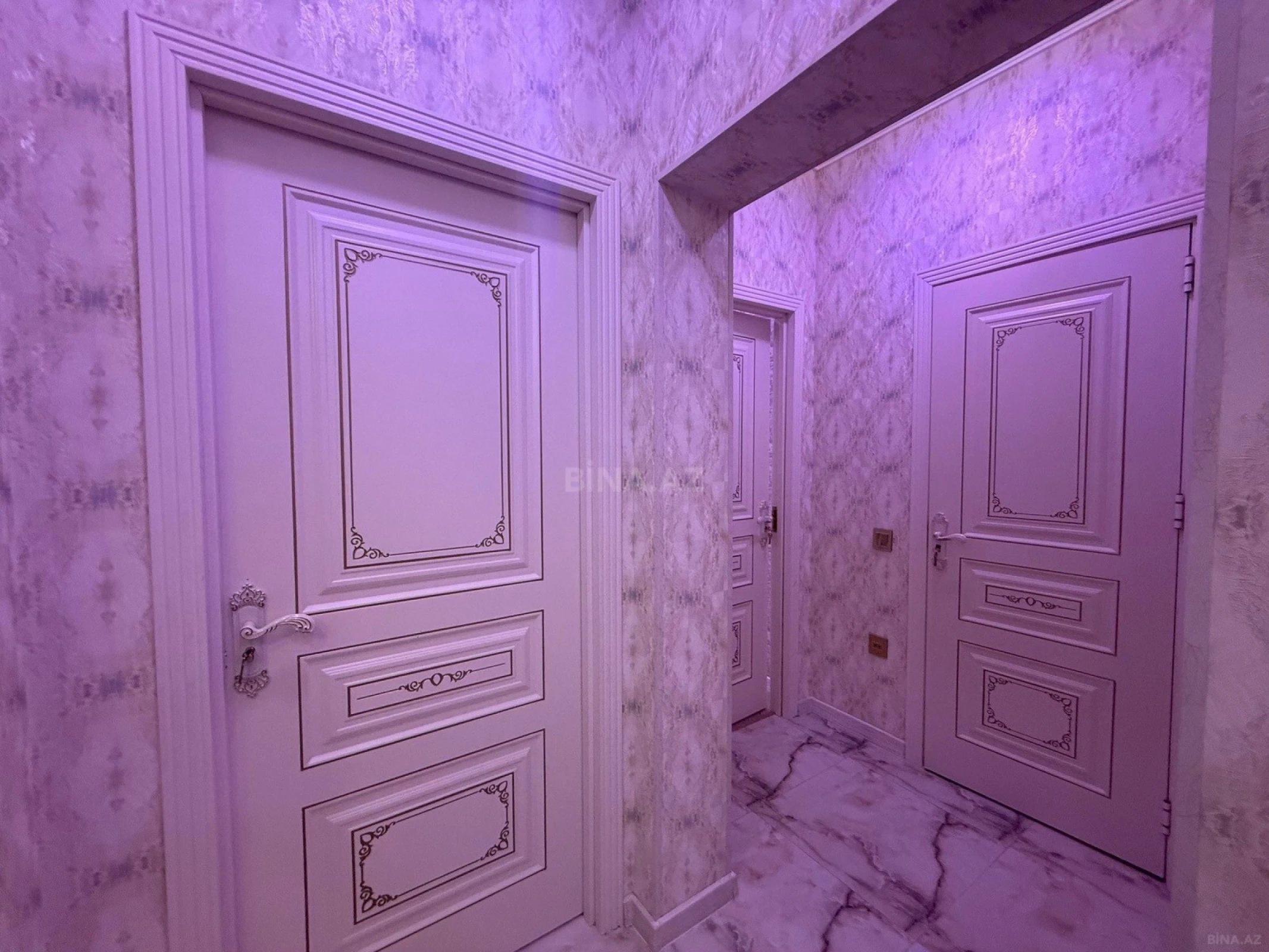 Kirayə verilir 2 otaqlı mənzil 55 m²