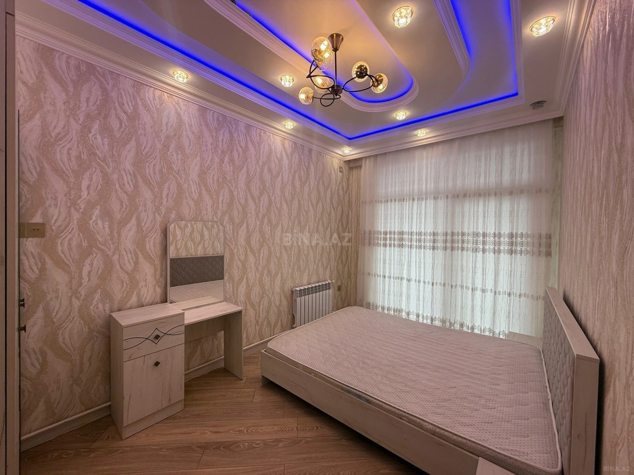 Kirayə verilir 2 otaqlı mənzil 55 m²