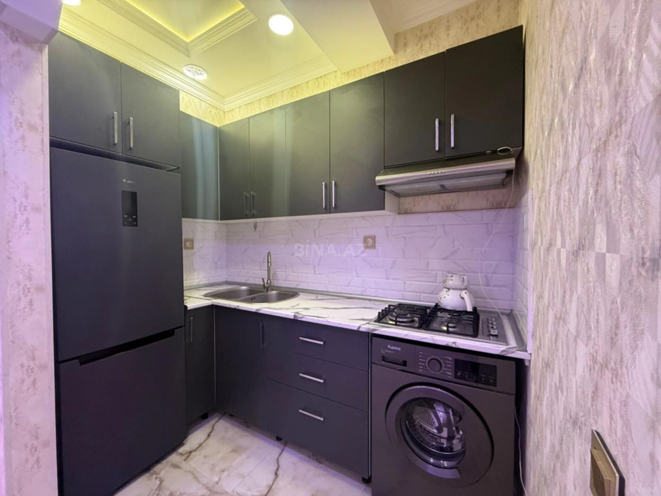 Kirayə verilir 2 otaqlı mənzil 55 m²