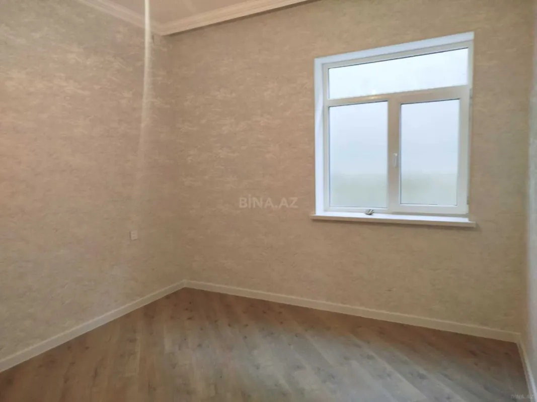 Satılır 5 otaqlı həyət evi 160 m²