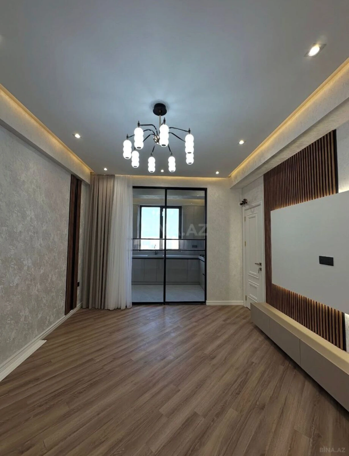 Satılır 2 otaqlı mənzil 55 m²