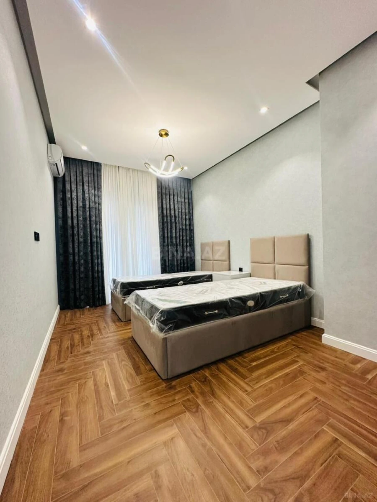 Kirayə verilir 3 otaqlı mənzil 114 m²