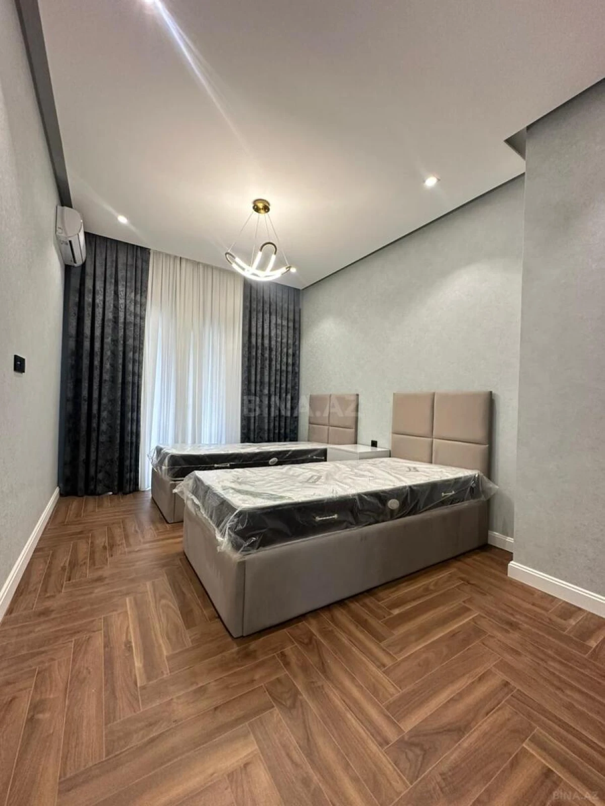 Kirayə verilir 3 otaqlı mənzil 114 m²
