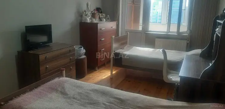Satılır 3 otaqlı mənzil 92 m²
