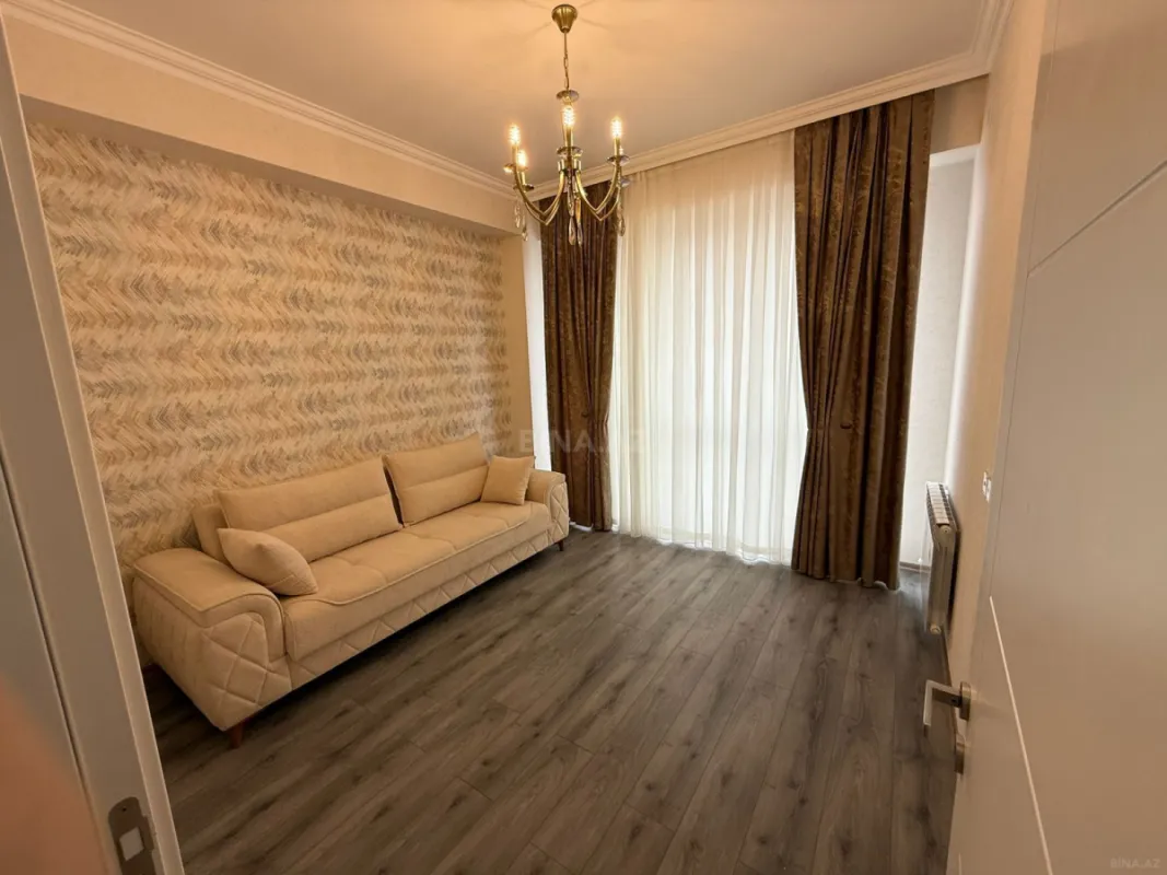 Satılır 2 otaqlı mənzil 58 m²