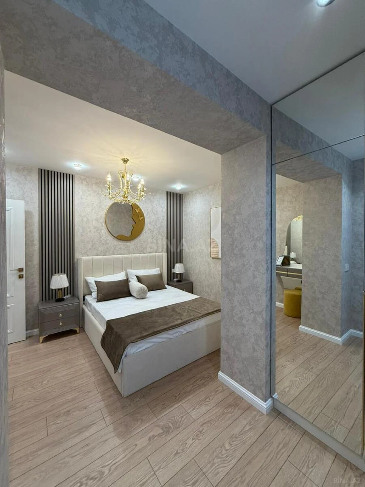 Satılır 1 otaqlı mənzil 42 m²