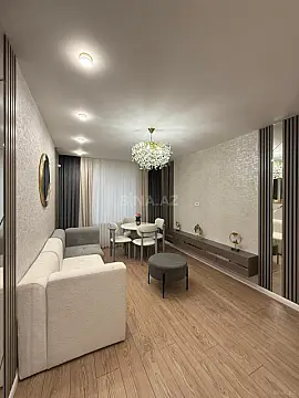 Satılır 1 otaqlı mənzil 42 m²
