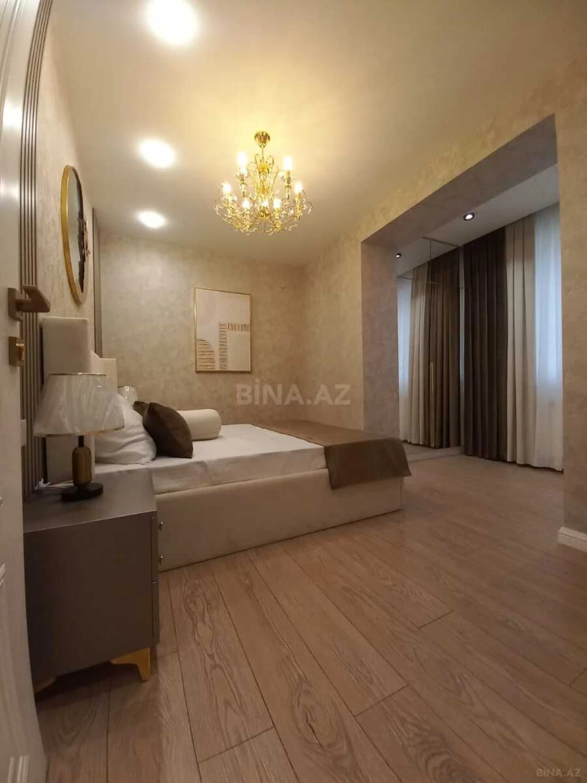 Satılır 1 otaqlı mənzil 42 m²
