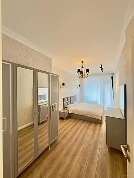 Satılır 1 otaqlı mənzil 42 m²