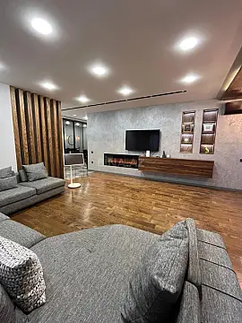 Satılır 4 otaqlı mənzil 187 m²