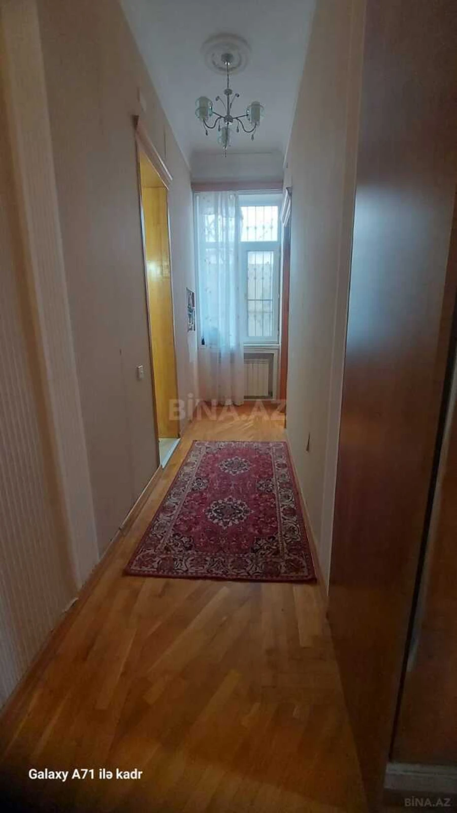 Satılır 7 otaqlı həyət evi 350 m²
