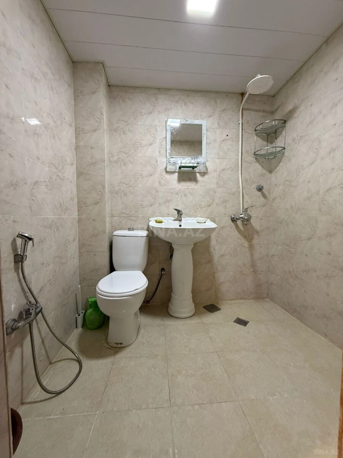 Kirayə verilir 3 otaqlı mənzil 63 m²
