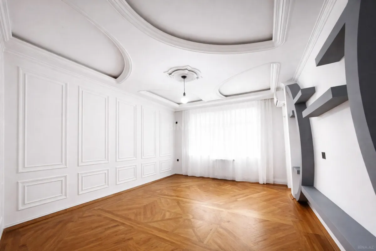 Satılır 2 otaqlı mənzil 62 m²