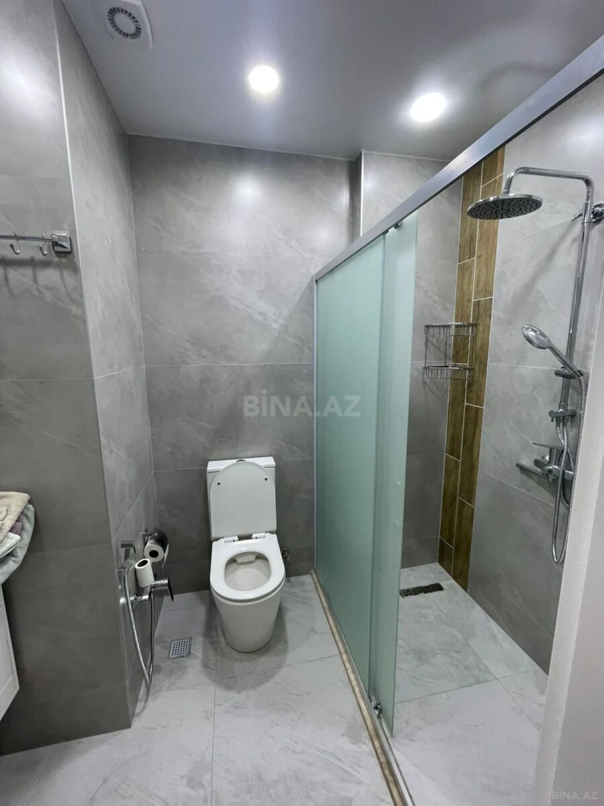 Kirayə verilir 3 otaqlı mənzil 110 m²