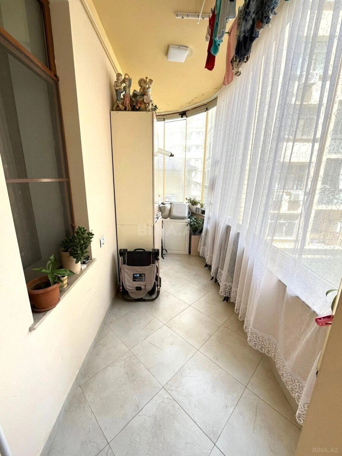Satılır 3 otaqlı mənzil 116 m²