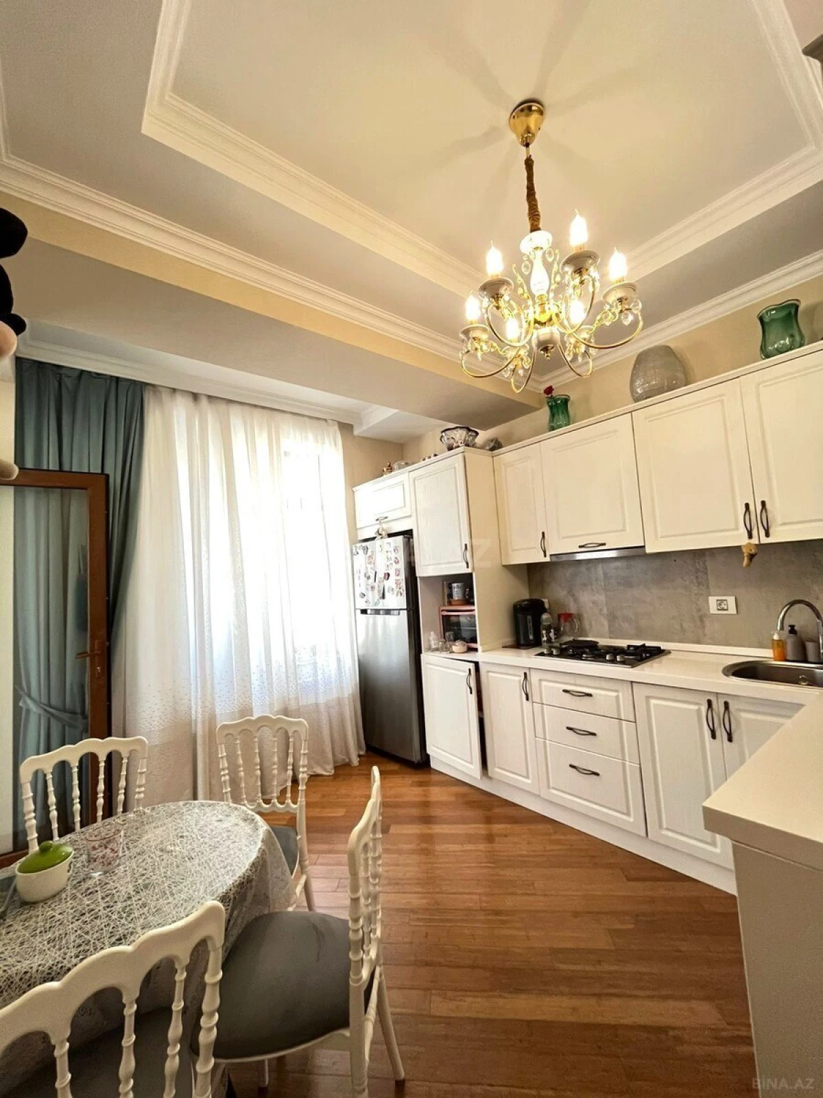 Satılır 3 otaqlı mənzil 116 m²