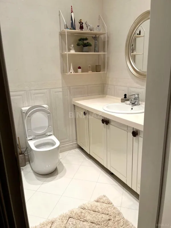 Satılır 3 otaqlı mənzil 116 m²