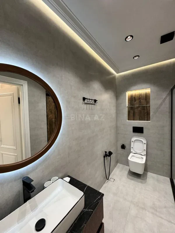 Kirayə verilir 2 otaqlı mənzil 86 m²