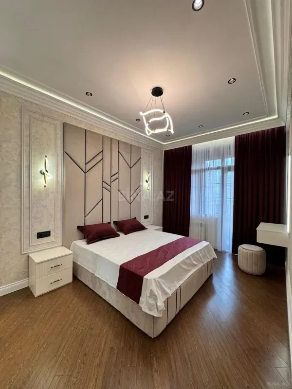 Kirayə verilir 2 otaqlı mənzil 86 m²