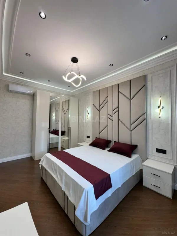 Kirayə verilir 2 otaqlı mənzil 86 m²