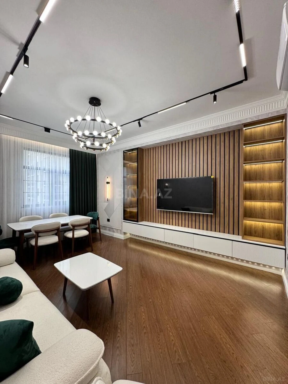 Kirayə verilir 2 otaqlı mənzil 86 m²