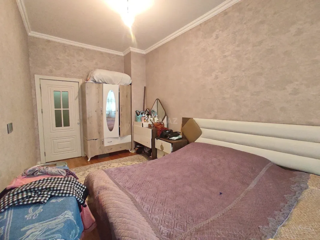 Satılır 3 otaqlı mənzil 66 m²