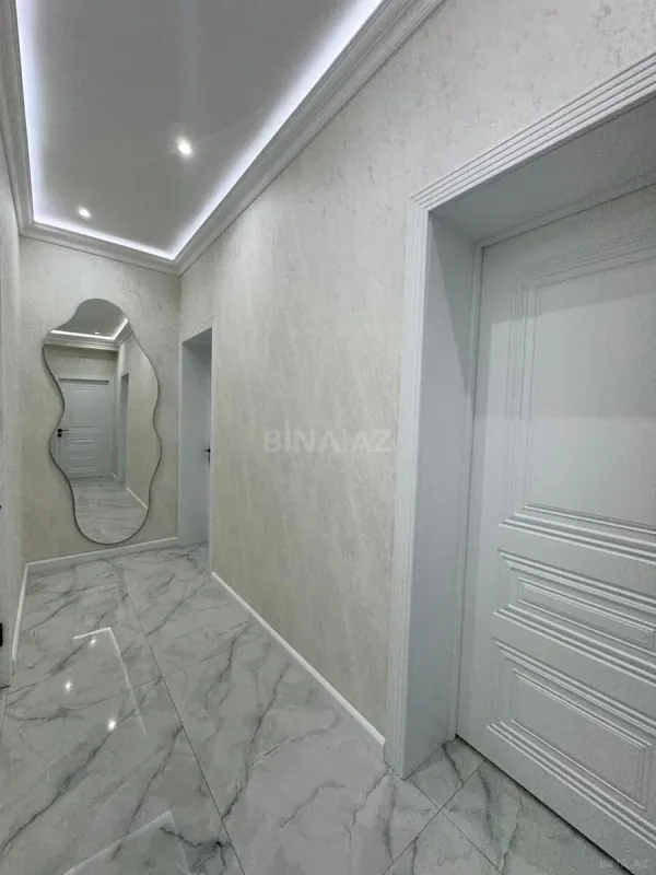 Satılır 3 otaqlı mənzil 95 m²