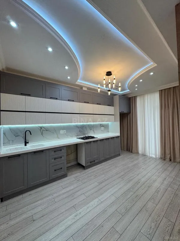 Satılır 3 otaqlı mənzil 95 m²