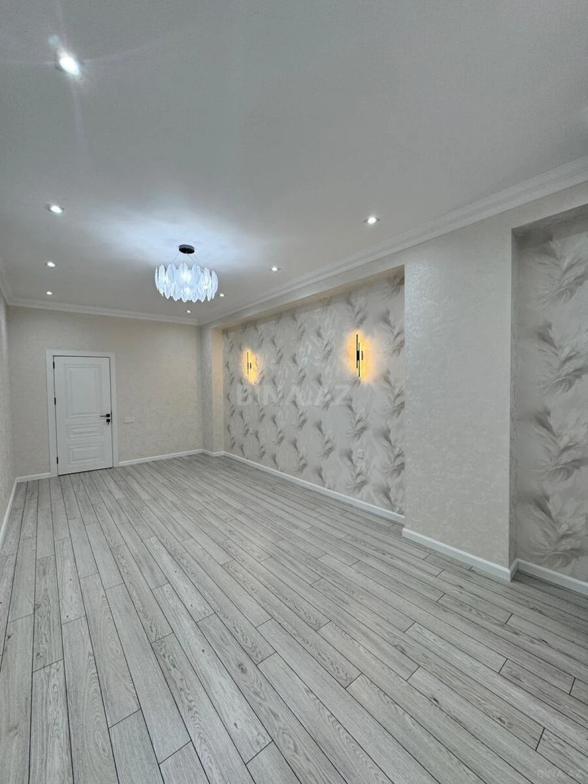 Satılır 3 otaqlı mənzil 95 m²