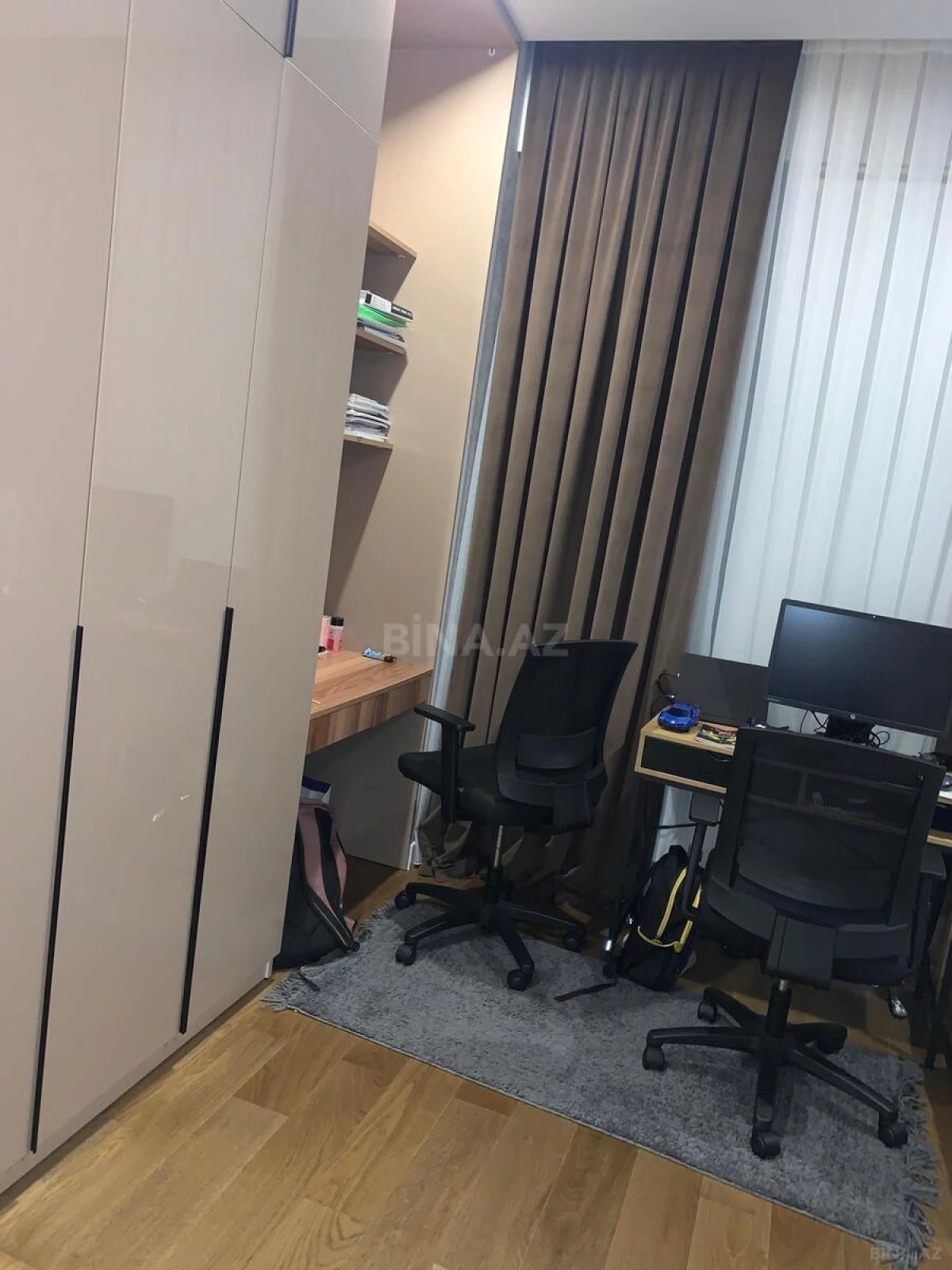 Satılır 3 otaqlı mənzil 106 m²