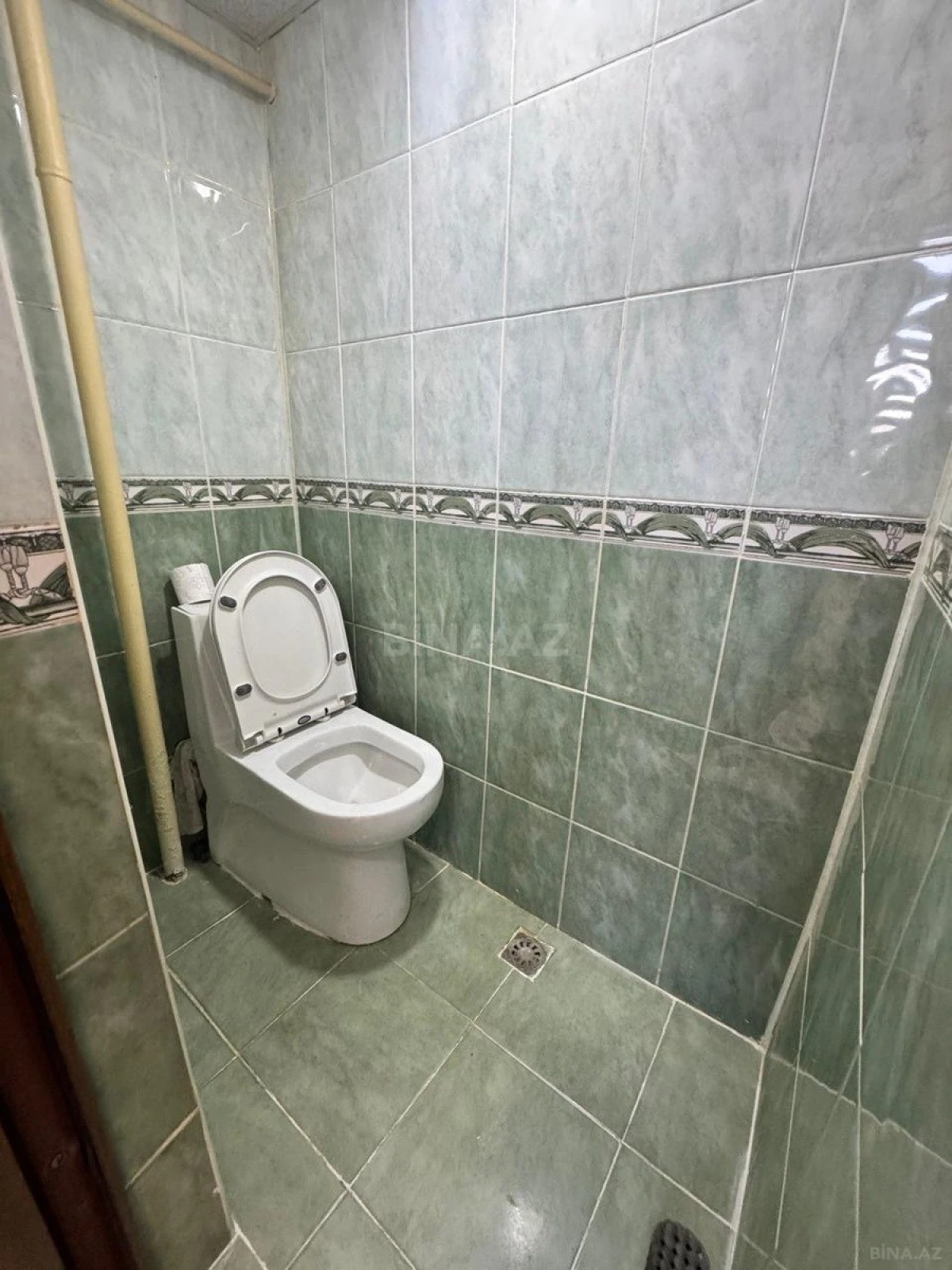 Satılır 4 otaqlı mənzil 120 m²