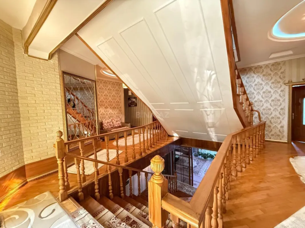 Satılır obyekt 1600 m²