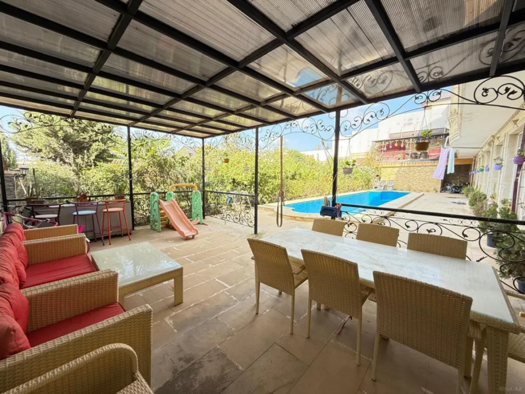 Satılır obyekt 1600 m²