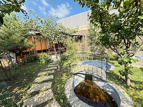 Satılır obyekt 1600 m²