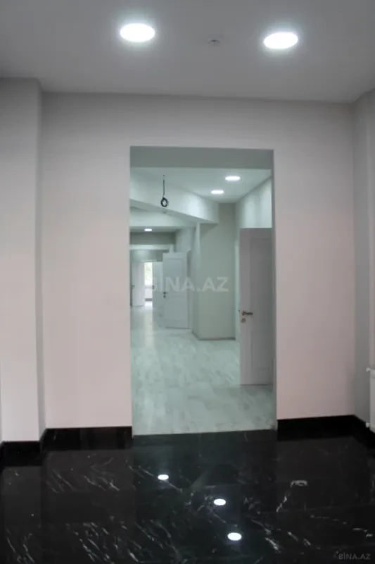Kirayə verilir 9 otaqlı ofis 380 m²