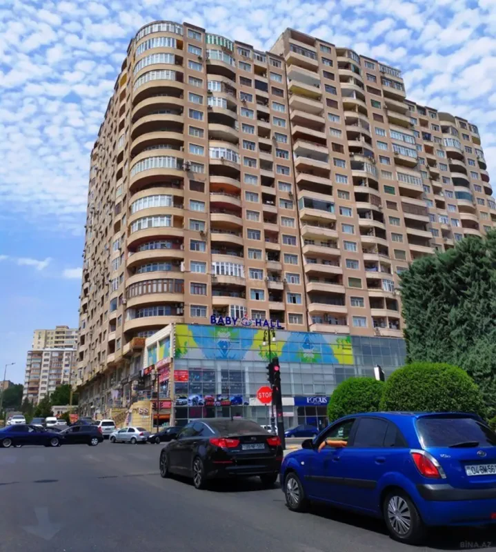 Kirayə verilir 9 otaqlı ofis 380 m²