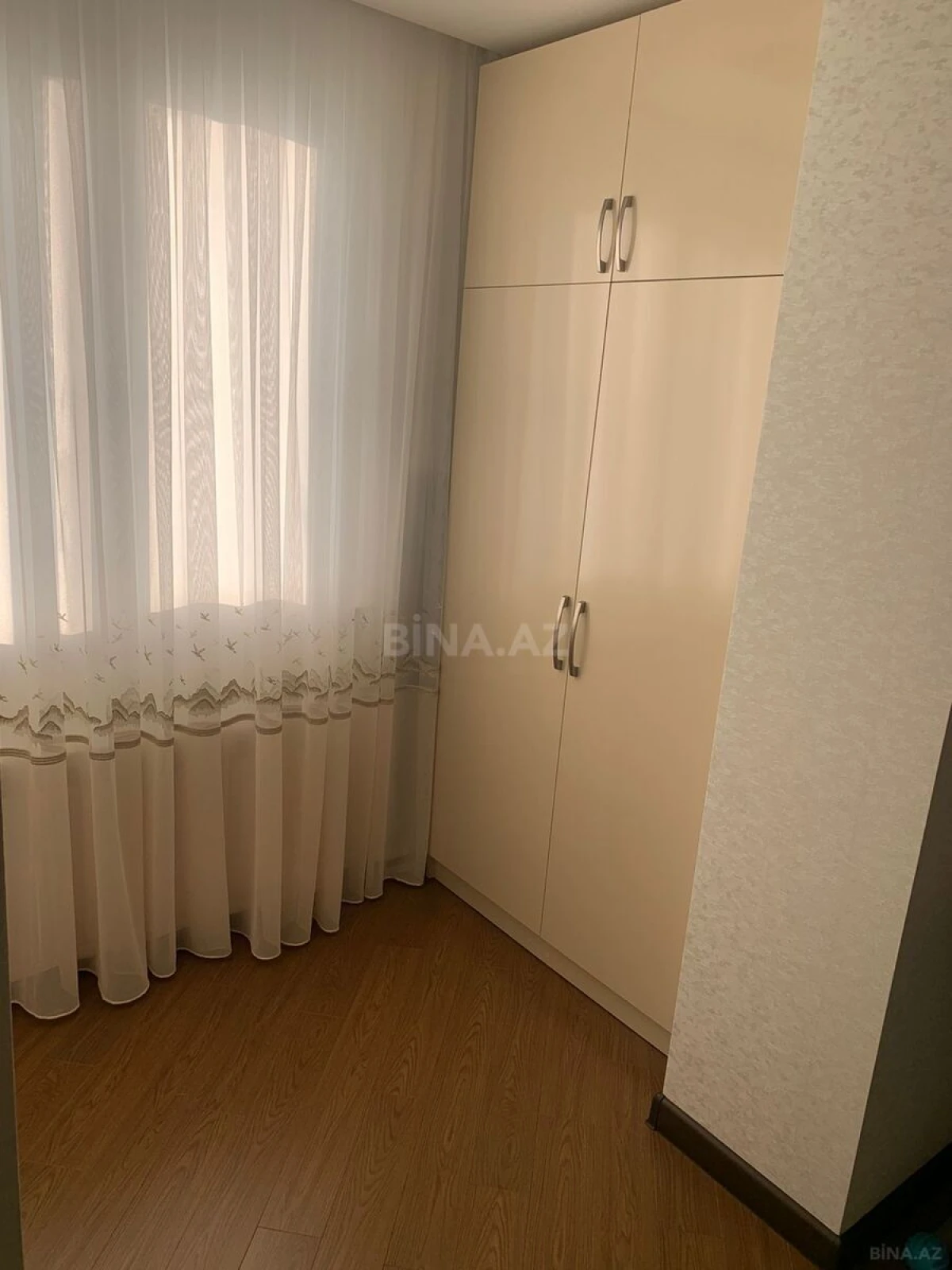 Satılır 3 otaqlı mənzil 75 m²