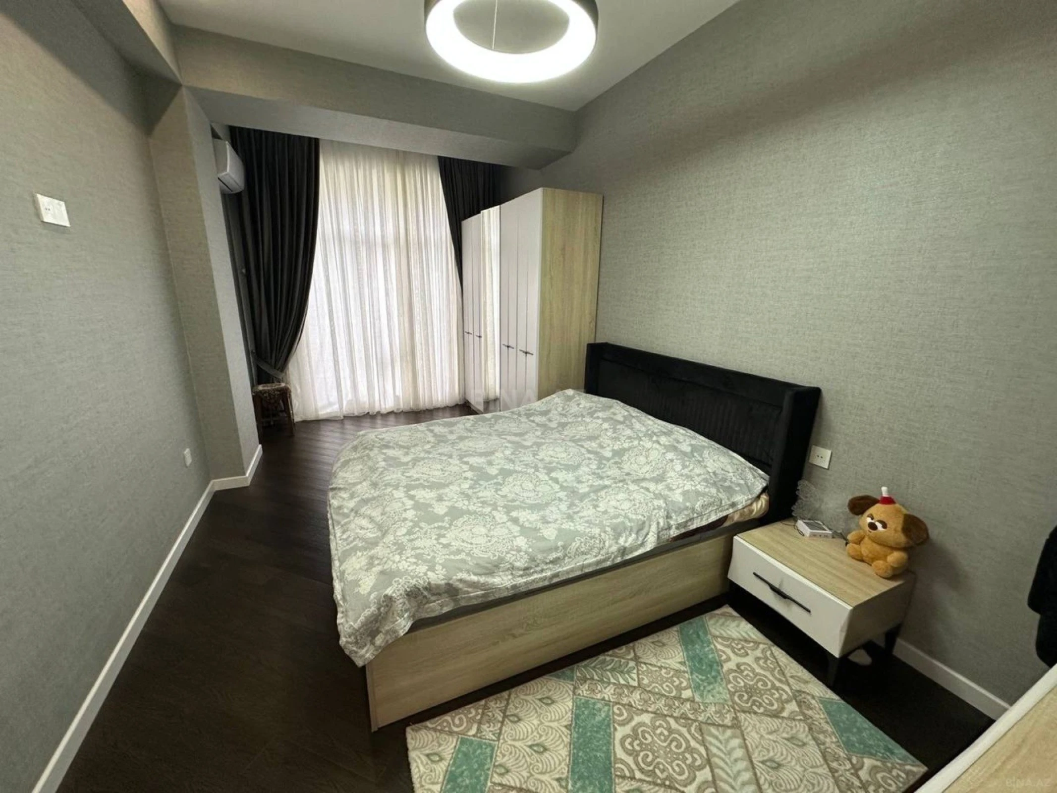 Satılır 3 otaqlı mənzil 104 m²